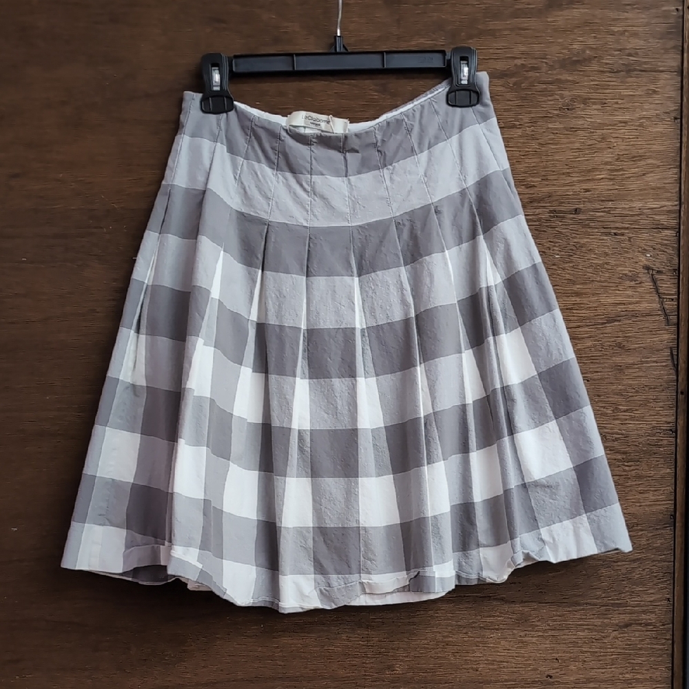Knee-length A-line Pleated plaid gingham skirt Liz Claiborne 6p